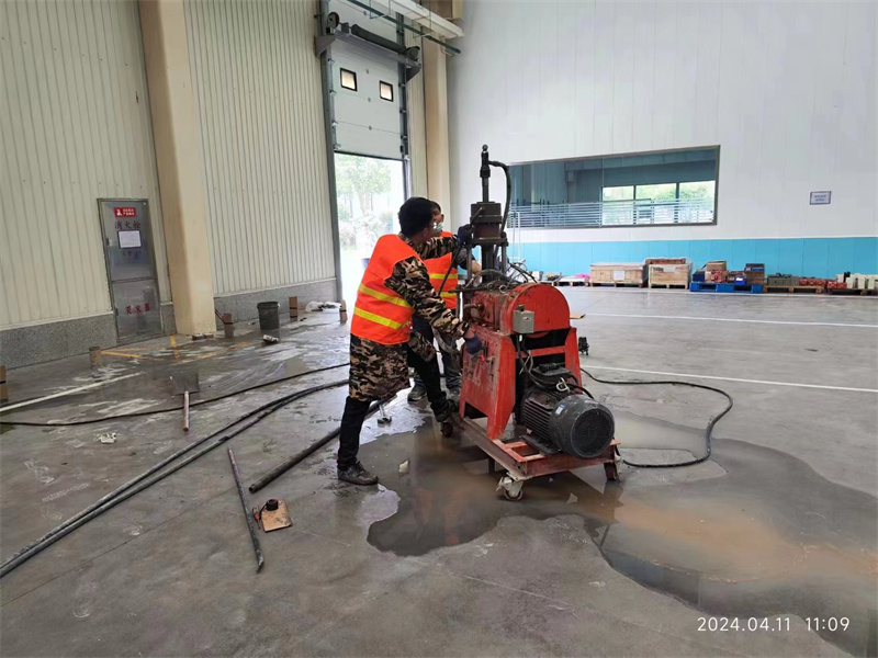 佳县厂房地面下沉塌陷注浆加固施工